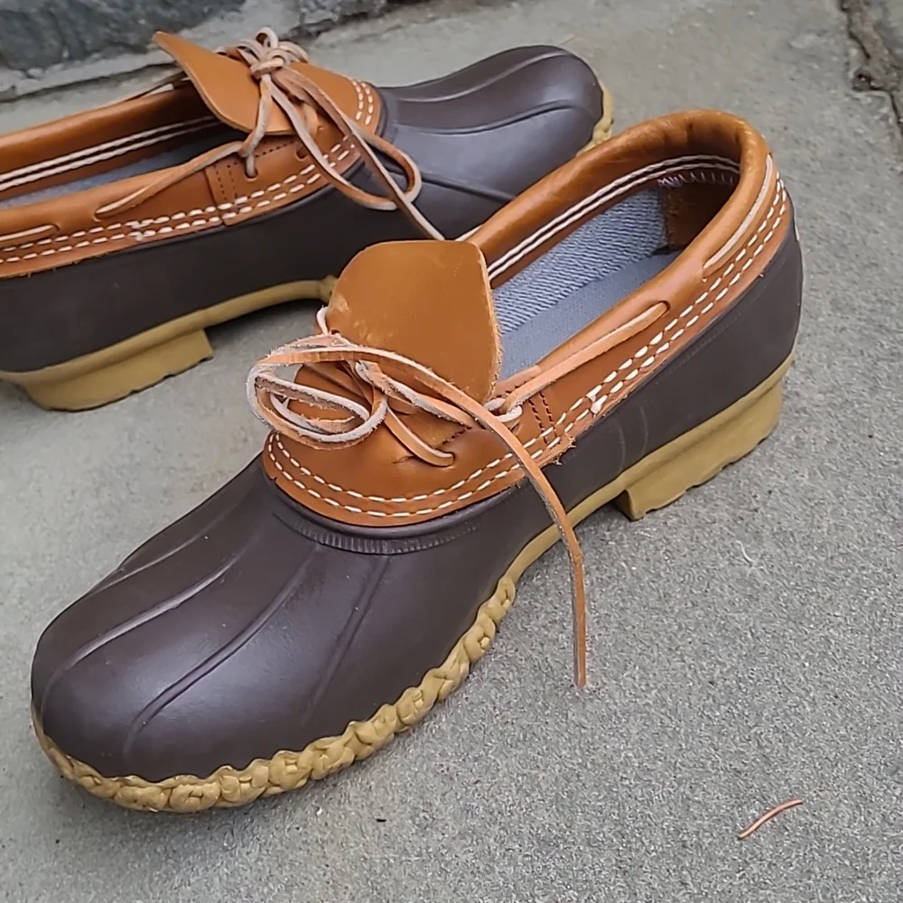 L.L.Bean wide width moccasin low duck boots